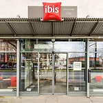 호텔 Ibis 3*