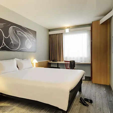 Ibis Hotell