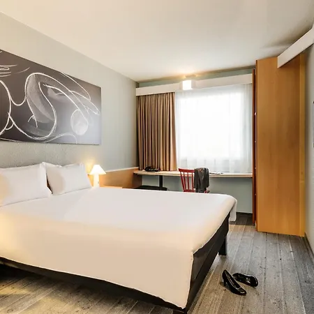 Ξενοδοχείο Ibis 3*