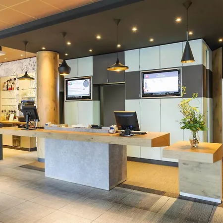 Ibis 3*