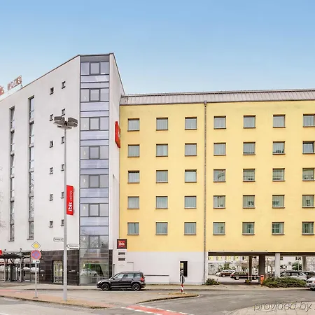 Ibis 3*